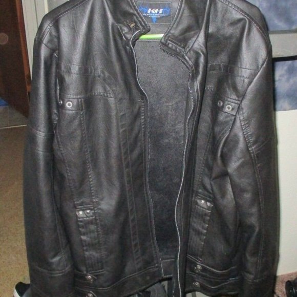 MENS BLACK SYNTHETIC LEATHER BIKER JACKET L - Picture 1 of 7